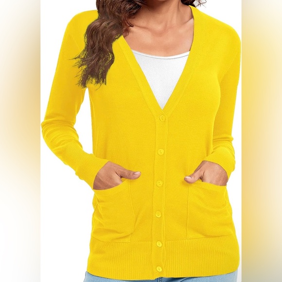 Cardigan Button Closer with Pockets. Yellow Sz. Med. Only Worn Once. Retails $34 - Picture 3 of 5